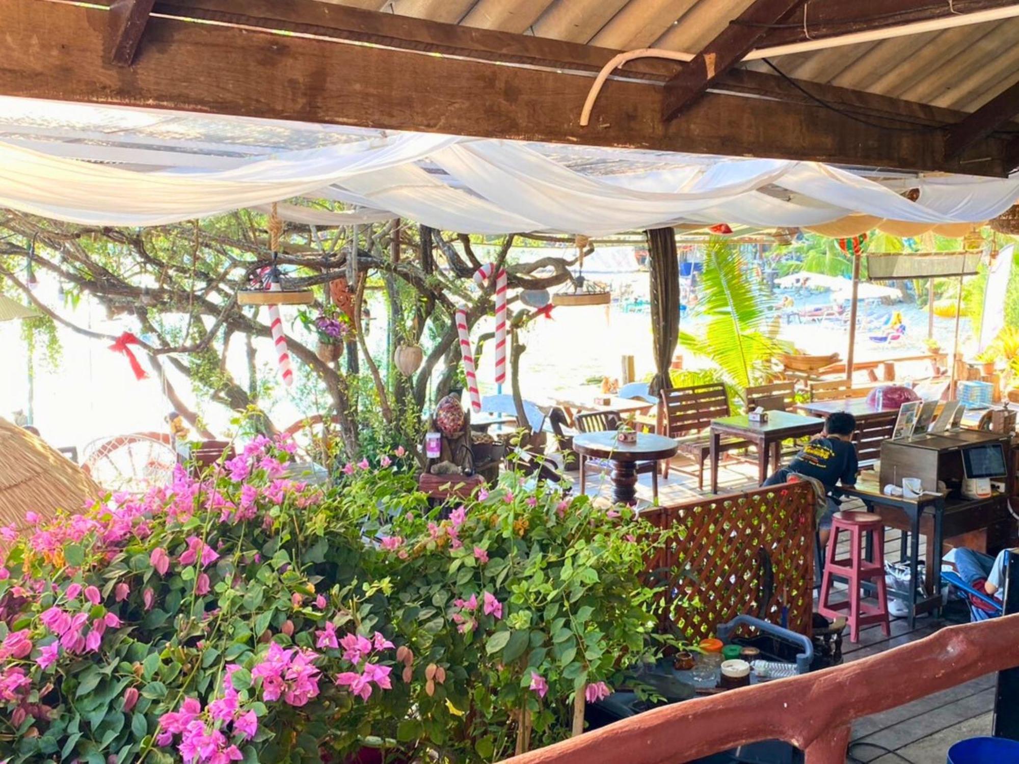 Tongta Phaview Resort Koh Samet Bagian luar foto