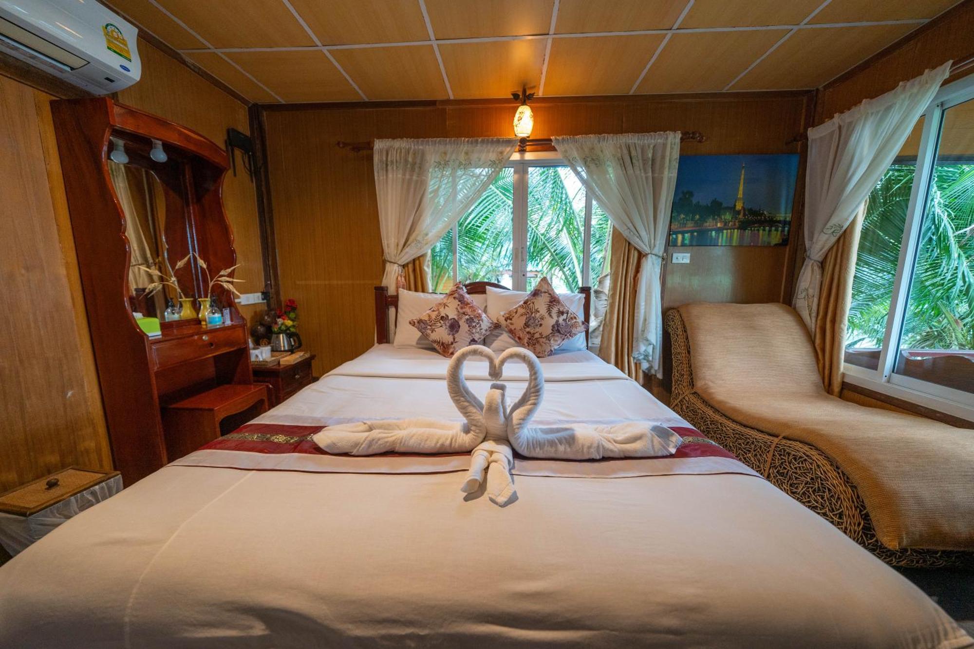 Tongta Phaview Resort Koh Samet Bagian luar foto