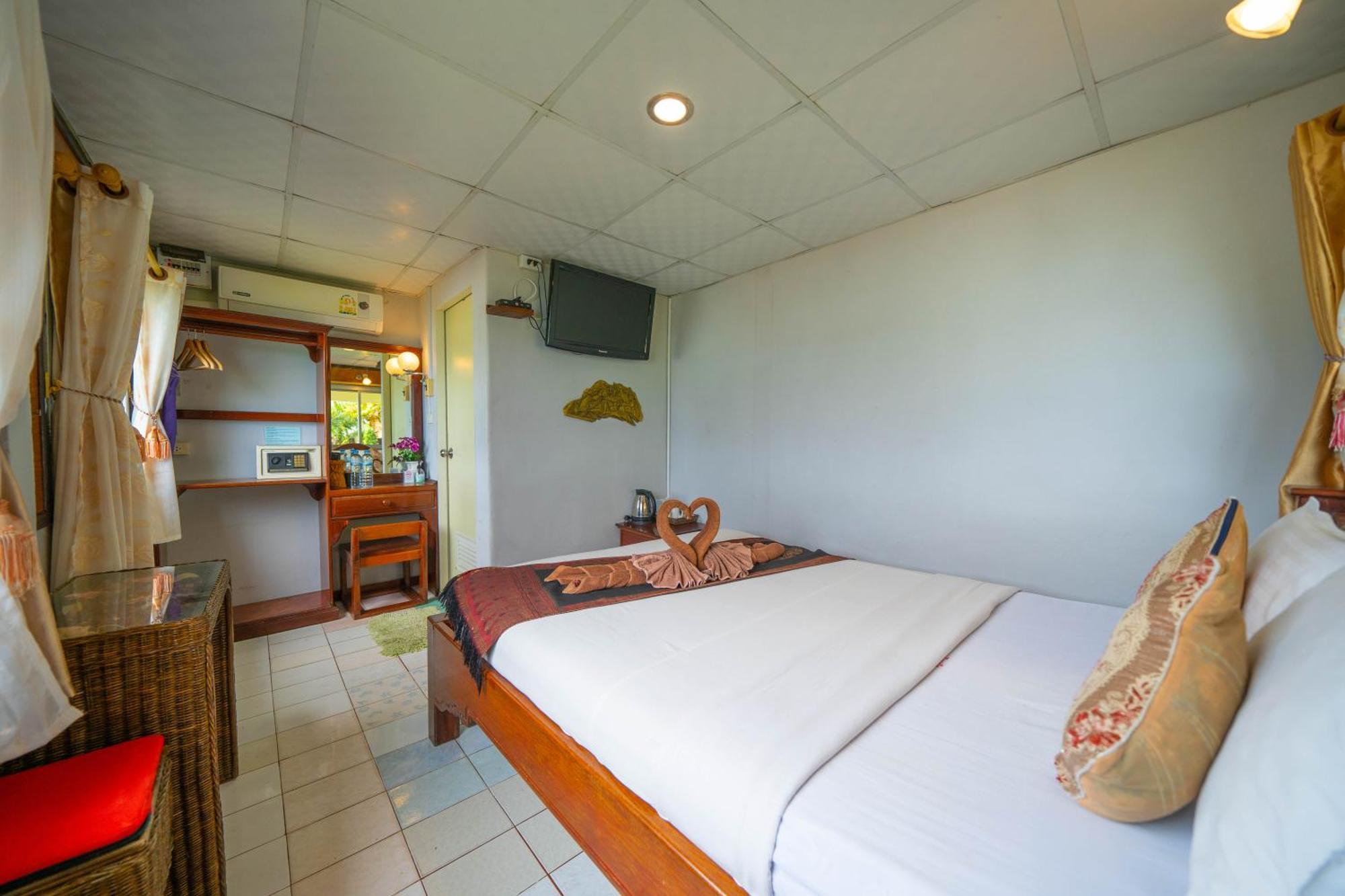 Tongta Phaview Resort Koh Samet Bagian luar foto