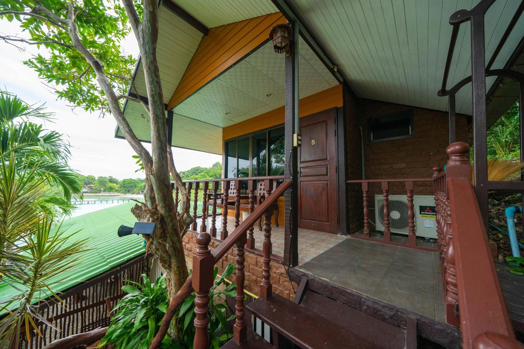 Tongta Phaview Resort Koh Samet Bagian luar foto